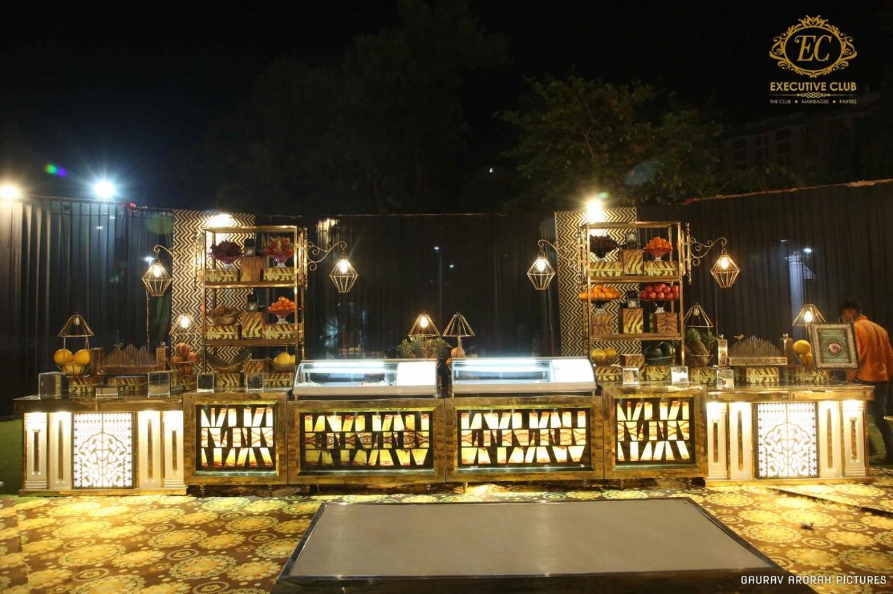 Executive Club Bareli Exterior foto